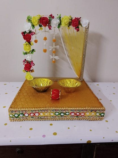 Floral Arch Mehndi Décor Tray – Handmade Traditional Setup