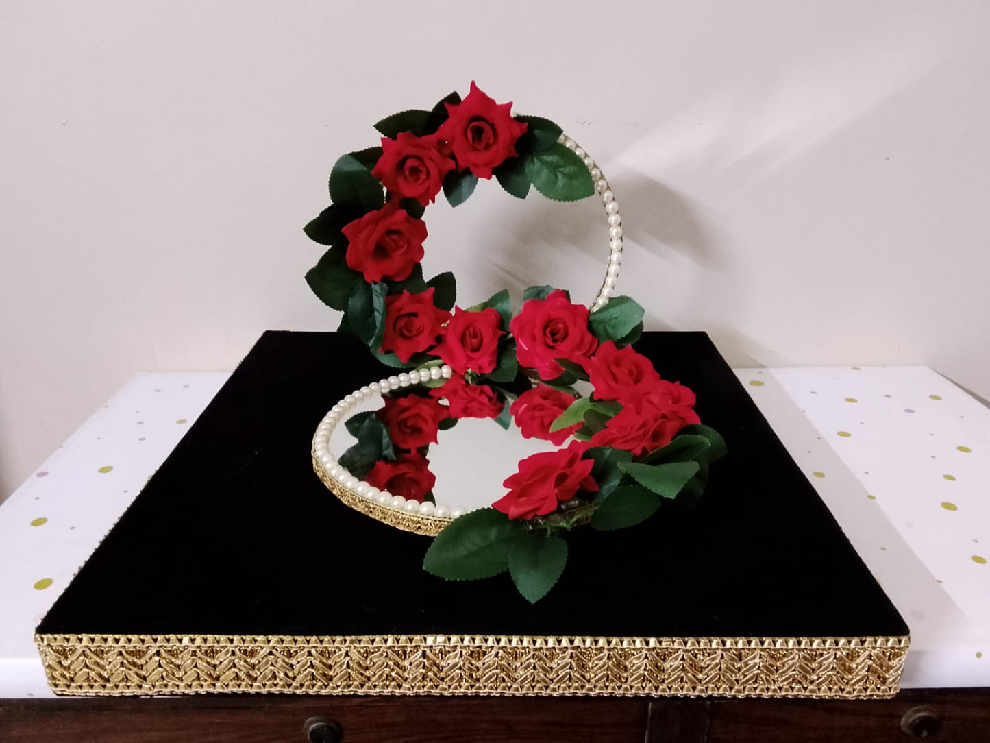 Double Ring Floral Mirror Tray – Red Rose Theme
