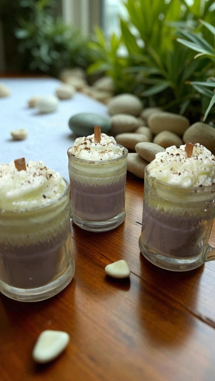 Cappuccino Soy Wax Candle – Hand-Poured Aromatherapy Delight